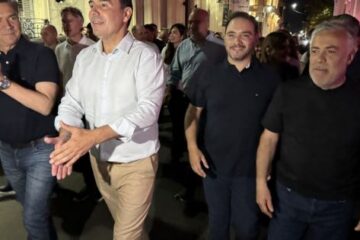 El doble juego de los gobernadores: acordaron con Milei pero festejaron con Valdés