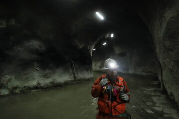 Empleo en el sector minero se desploma por décimo mes, a pesar de crecientes anuncios de inversión y nuevos proyectos.