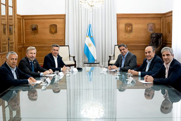 La Rosada promete
diálogo pero veta los ATN