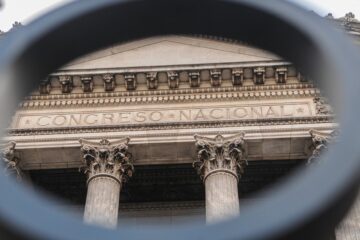 Decreto fugaz, tormenta duradera: el Congeso pide explicaciones por las retenciones 0