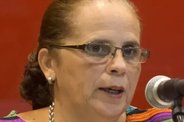 Causa contratos truchos: análisis de los trámites aceptados y rechazados por la jueza Castagno