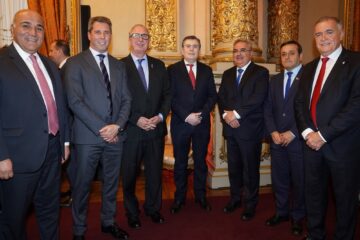 Los 80 años de Clarín: la primera línea de la política participó de la gala en el Teatro Colón