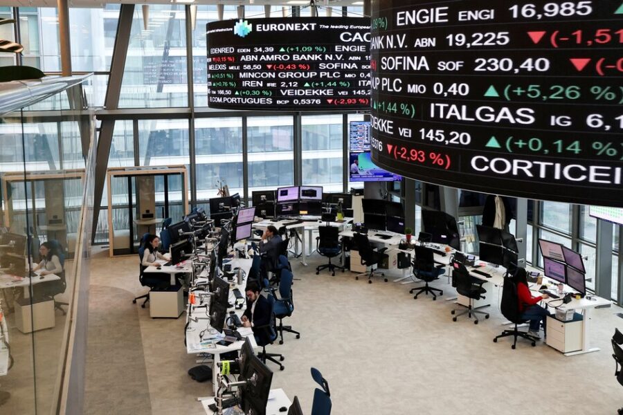 Acciones europeas permanecen estables durante el feriado en Wall Street