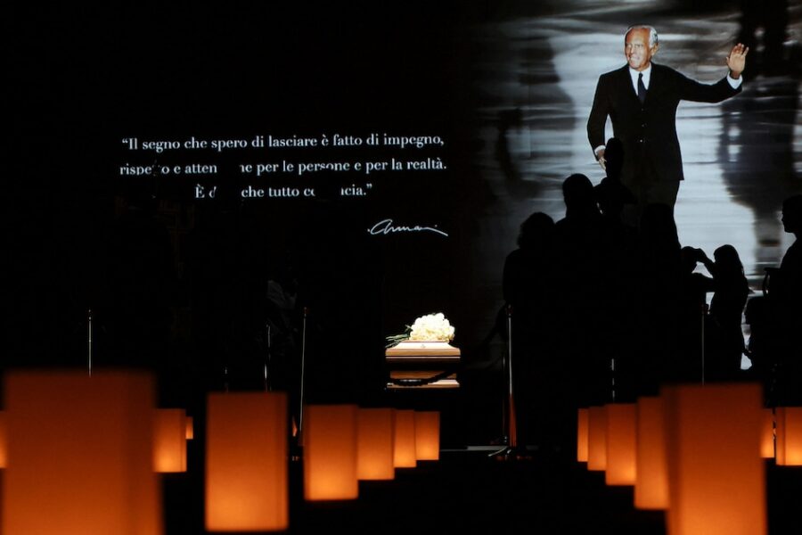Giorgio Armani será enterrado el lunes en una ceremonia privada en el pueblo medieval de Rivalta