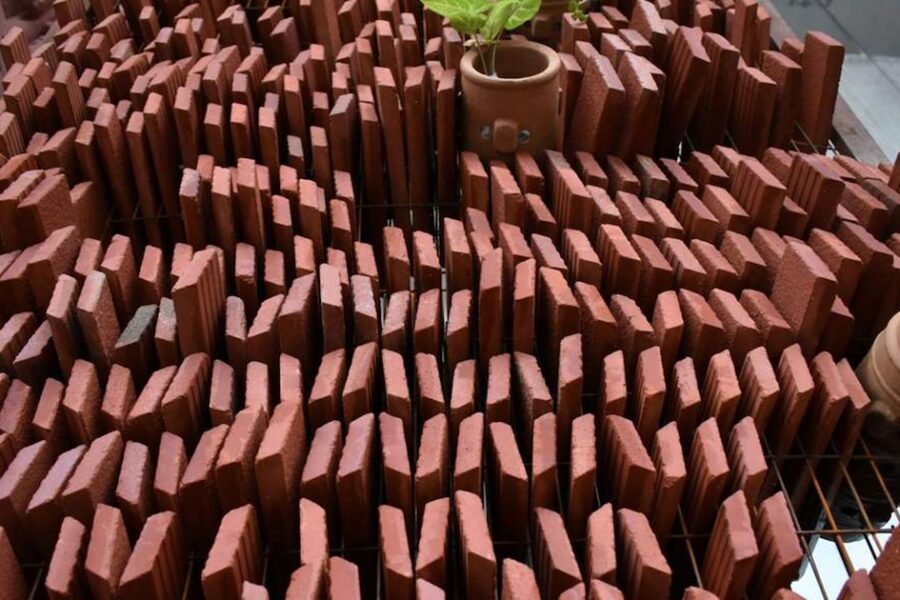 La técnica ancestral de la terracota como una solución sostenible frente a la crisis climática actual