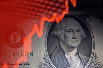 Dólar oficial alcanza los $1.385, máximo desde el cepo; fuerte actividad en el mercado a pesar del feriado en EEUU