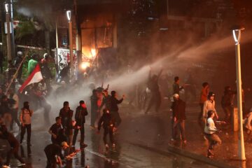 Represión en Indonesia: más de 10 muertos y miles de detenidos en protestas contra el Congreso tras diez días de movilizaciones