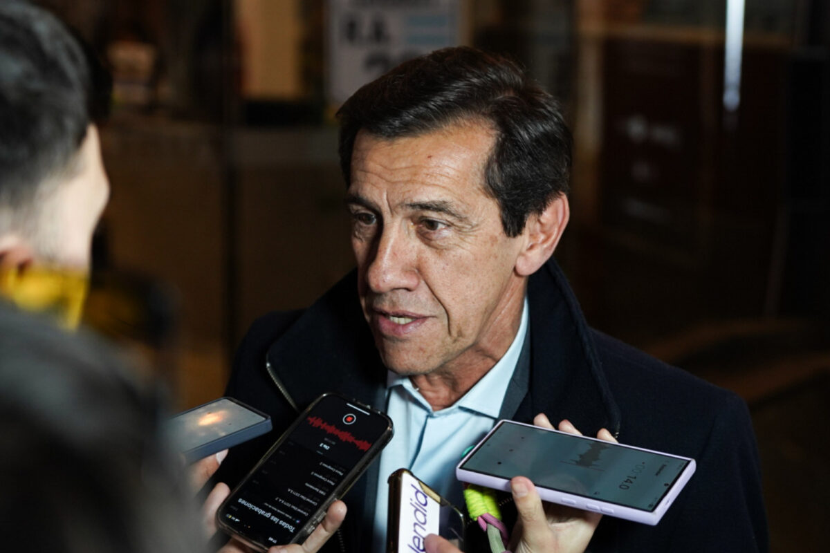 El gobernador de Jujuy le pide a Milei cambiar motosierra por bisturí y anticipó el rechazo de los últimos tres vetos