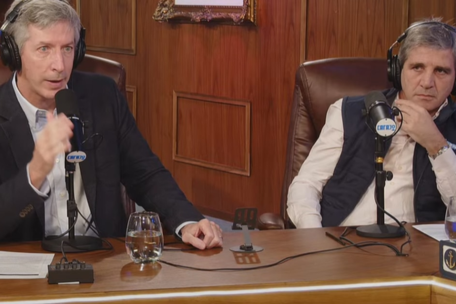 Mecanismos del Tesoro y el Banco Central para la venta oficial de dólares en el mercado y el impacto en el tipo de cambio