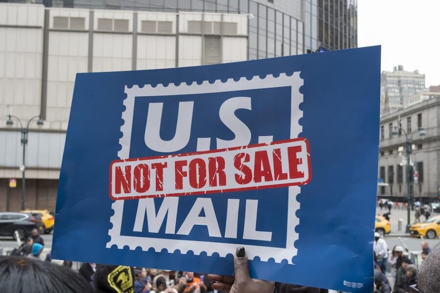 Más de 88 operadores postales interrumpen servicios a EEUU debido a aranceles impuestos