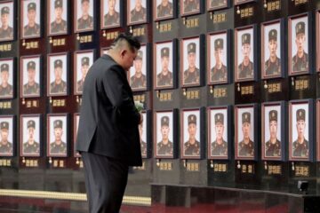 La manipulación del régimen de Kim Jong-un: los soldados caídos en Ucrania como símbolos de control y propaganda