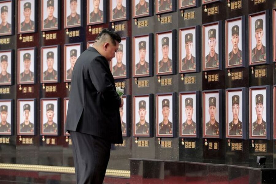 La manipulación del régimen de Kim Jong-un: los soldados caídos en Ucrania como símbolos de control y propaganda