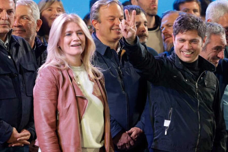 Kicillof celebra la victoria de Fuerza Patria: un triunfo de los bonaerenses que resuena en todo el país