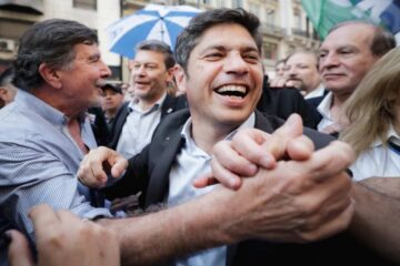 Así reaccionó la oposición luego de la derogación de los vetos de Javier Milei