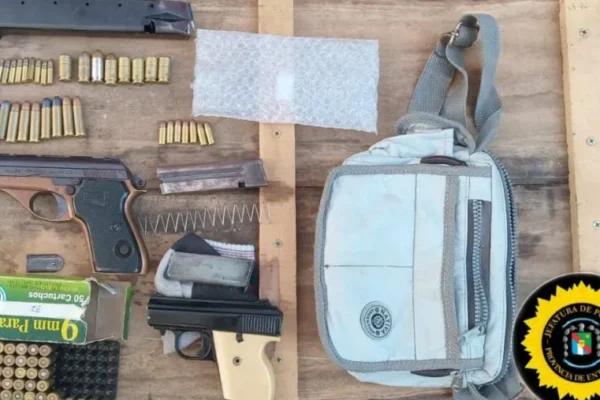 Allanamientos por asalto a menor resultan en el decomiso de tres armas y abundante munición