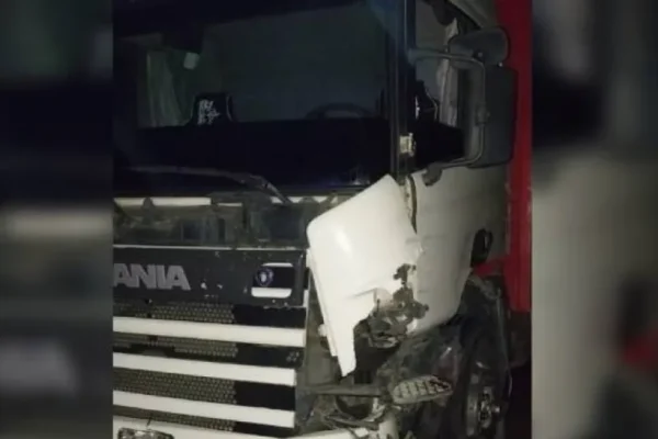 Choque fatal en ruta 11: motociclista perdió la vida en el acceso a las cuevas