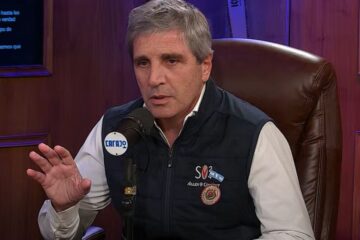 Caputo reafirma que el plan se mantiene sólido a pesar de los temores por el comunismo y la situación actual.