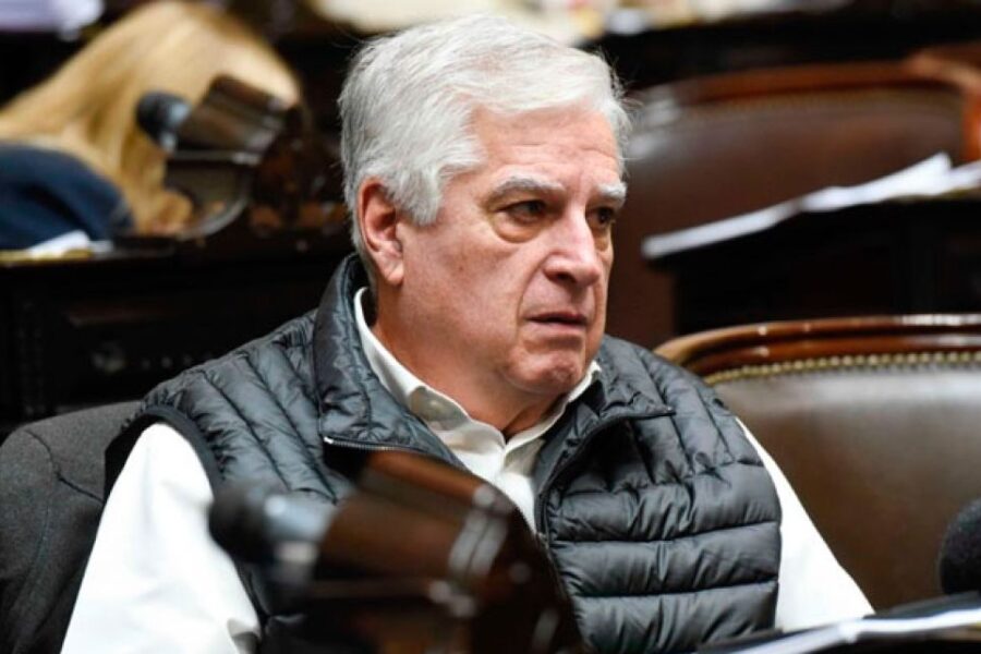 Diputado cordobés respalda la estabilidad institucional y afirma que Milei debe cumplir su mandato presidencial