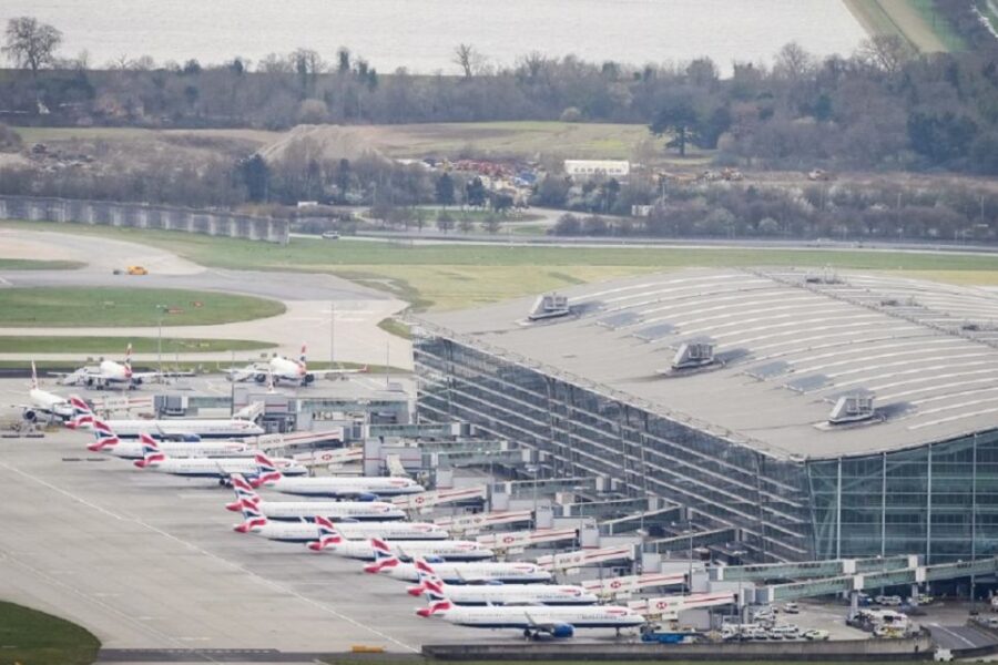 Avión con argentinos deportados de Estados Unidos aterriza en Ezeiza esta semana