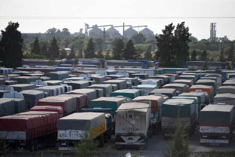 Eliminar las retenciones crearía 50.000 empleos al año