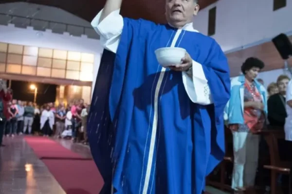 cura López pierde su estado clerical tras ser condenado por abusos sexuales