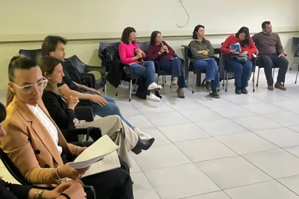Órgano de Revisión de Salud Mental realiza reunión con efectores locales en el departamento Colón