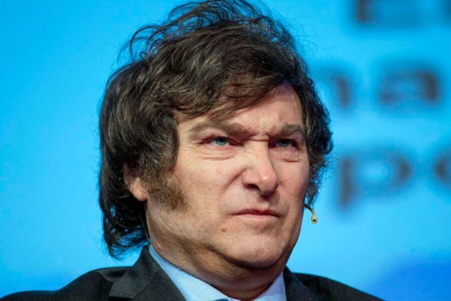 Los tres fallos del Gobierno que lo llevaron a la intervención del dólar