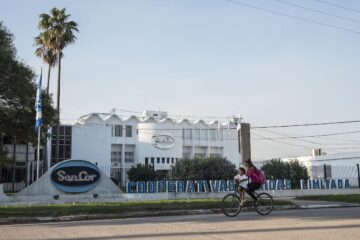 La Justicia ordena a la cooperativa láctea presentar un plan de crisis para evitar su liquidación forzada