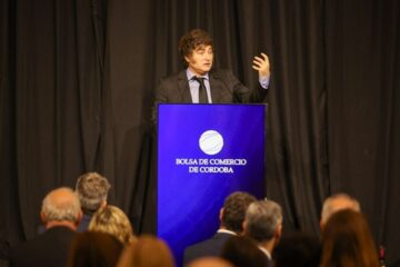 Javier Milei inicia la campaña de La Libertad Avanza en el Parque Sarmiento, Córdoba