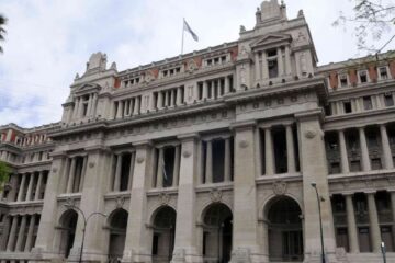 Corte Suprema acepta resolver la disputa de Entre Ríos con Nación sobre fondos previsionales