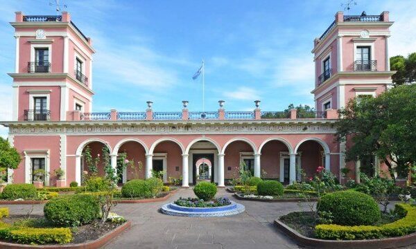 Se dio el primer paso para restaurar y poner en valor el Palacio San José