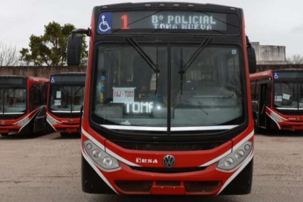 La Municipalidad de Paraná intimó a las empresas de transporte a restituir el servicio