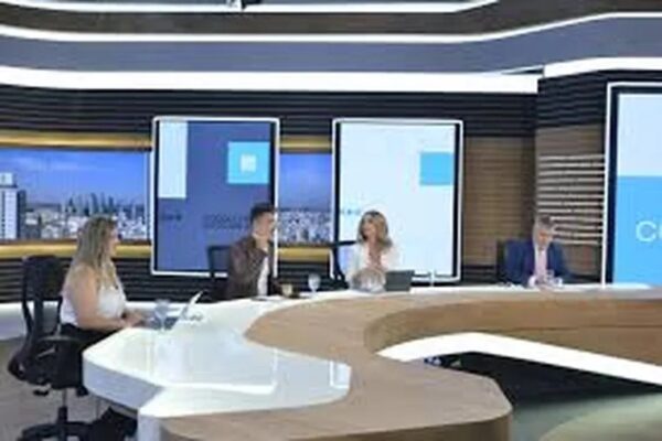 Frigerio en la reunión donde Cornejo acusó a Menem de “mentirle a Milei”