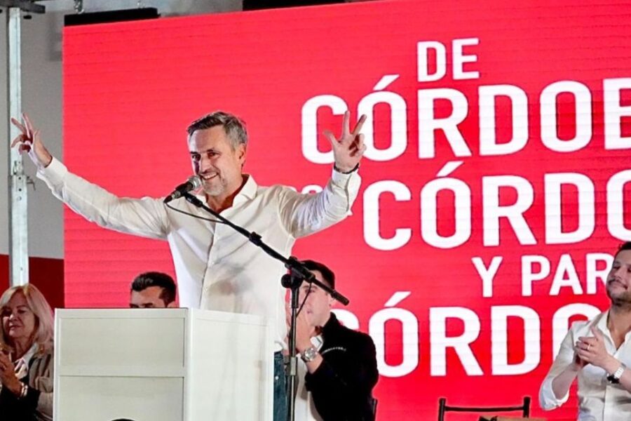 Mestre busca arrebatarle una banca a los libertarios con mística radical