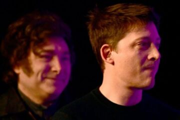 Santiago Caputo lleva a cabo el operativo clamorcito en respuesta a los rumores sobre su posible renuncia