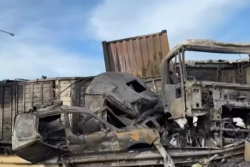 Milei cierra campaña en Rosario y el peronismo se moviliza en Buenos Aires en la recta final electoral