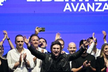 LLA llega al cierre de campaña con internas sin callar, cambios desbordados y escándalos que perduran