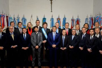 Milei convocó a un nutrido grupo de gobernadores a Casa Rosada: quiénes asistirán