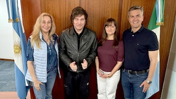 Javier Milei sigue con su campaña: se reunió en Chaco con Zdero y volvió a pedir “que no aflojen”