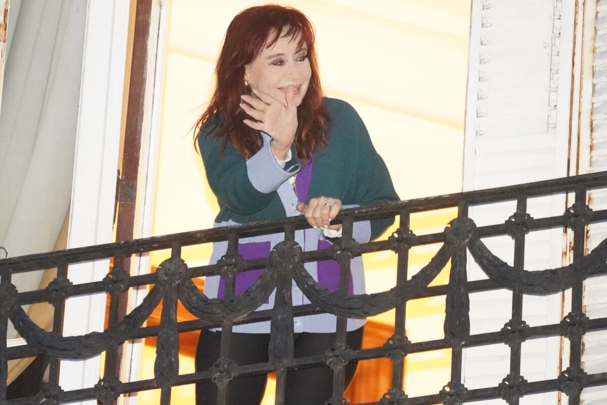 El 17 de octubre de Cristina: a qué hora es, por dónde serán las caravanas y por qué no hablará desde el balcón