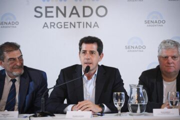 Wado de Pedro: “Nunca más a gobiernos que destruyan el trabajo, la industria nacional y la educación argentina”￼