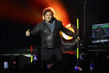 Extenso show musical y un mensaje a la interna: Javier Milei buscó relanzar la campaña tras la salida de Espert