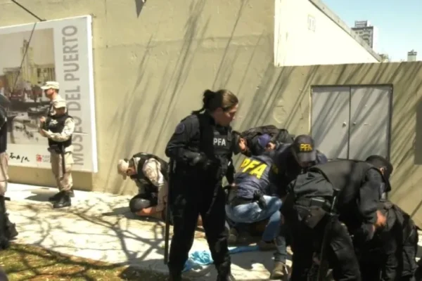 Santa Fe: cinco arrestados tras incidentes en la visita de Javier Milei