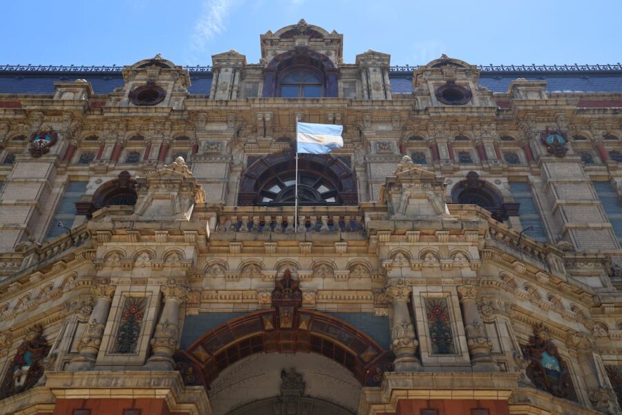 El Gobierno acelerará su plan de privatizaciones tras el resultado electoral