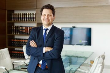 Un empresario que quiere quedarse con el control de la cerealera Vicentin habló