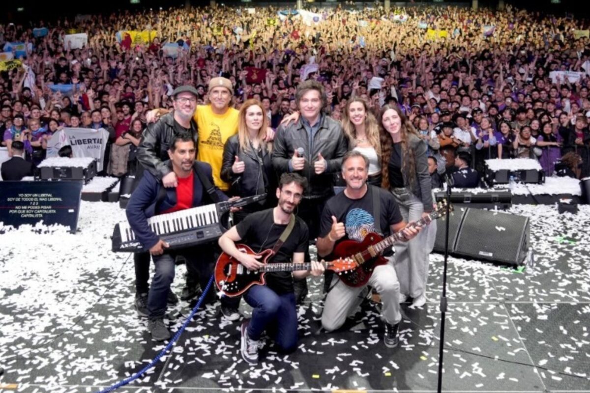 Quién es quién en La Banda Presidencial: diputados y la voz que hizo los coros en el show de Javier Milei