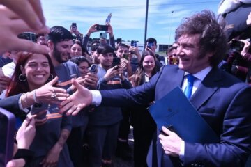 Resultados y repercusiones de la victoria con batacazo de La Libertad Avanza