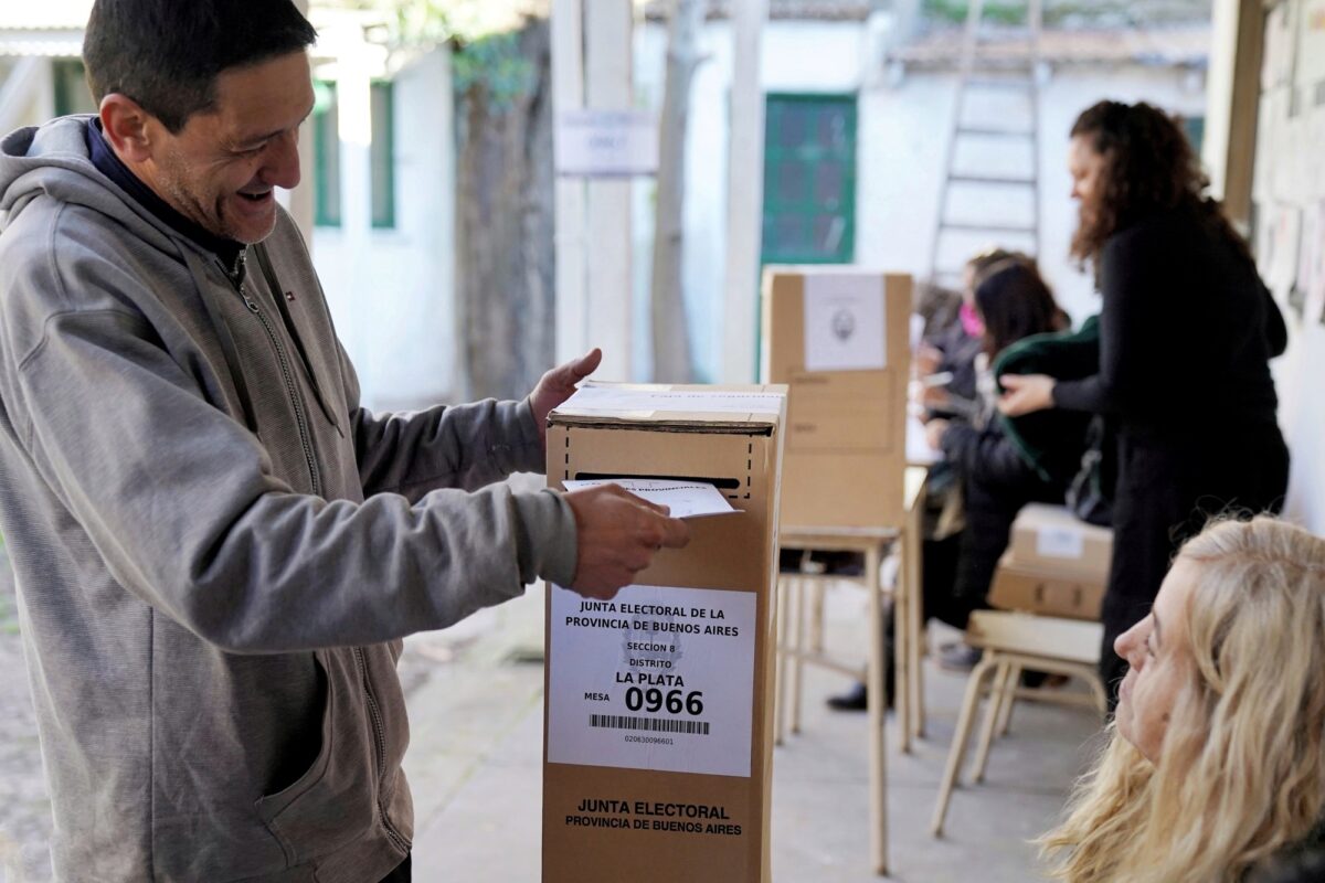 El escrutinio definitivo terminó en 11 provincias y se confirmaron los resultados en distritos con final ajustado