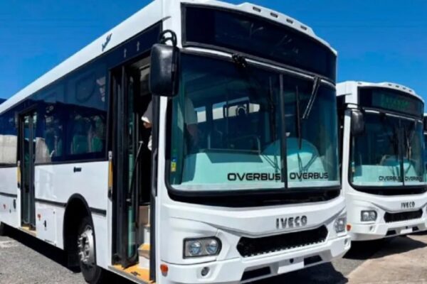 Nueva empresa de transporte en Paraná busca contratar personal y UTA advierte