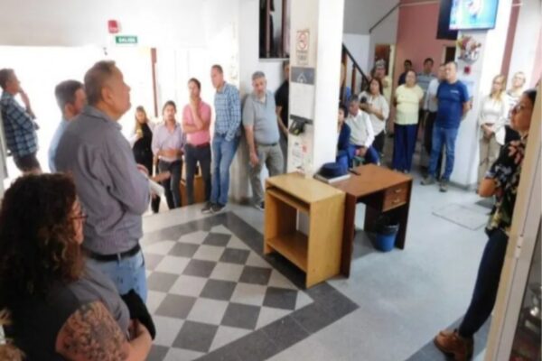 Trabajadores de IAPV rechazan bono y denuncian violencia laboral y de género